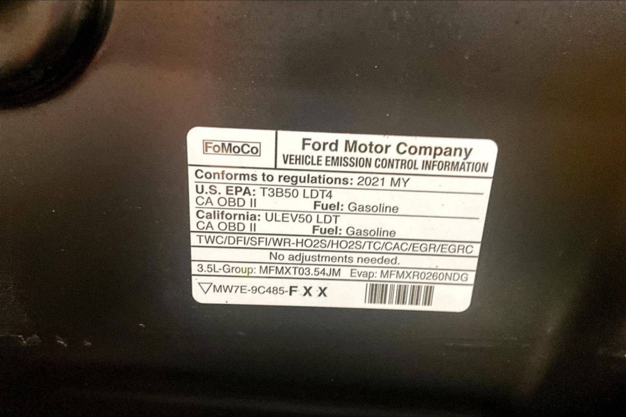 2021 Ford F-150 Raptor - Photo 35