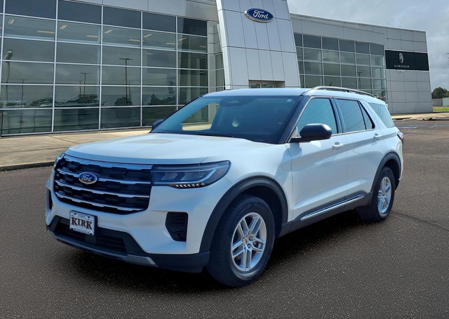 2025 Ford Explorer