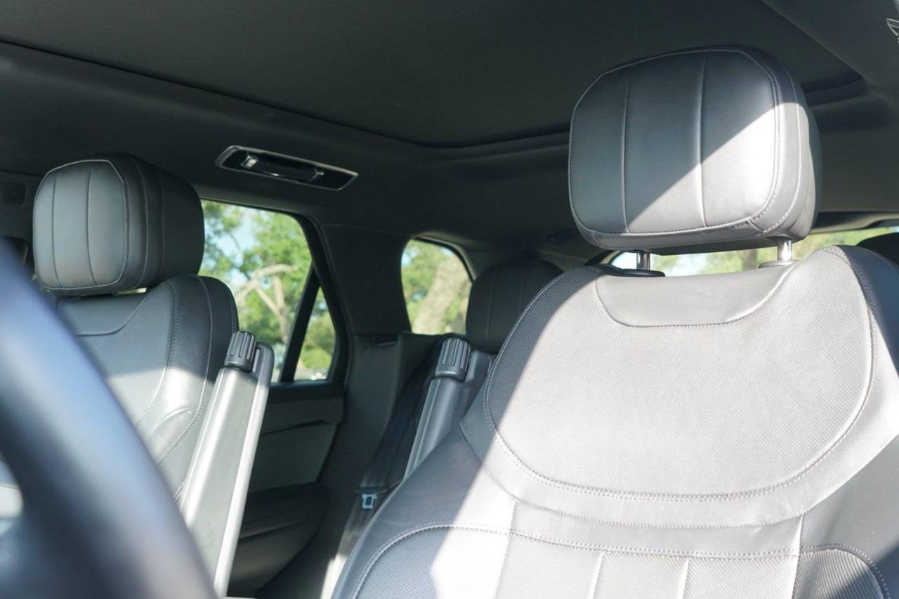 Used 2025 Land Rover Range Rover Sport SE, photo 10