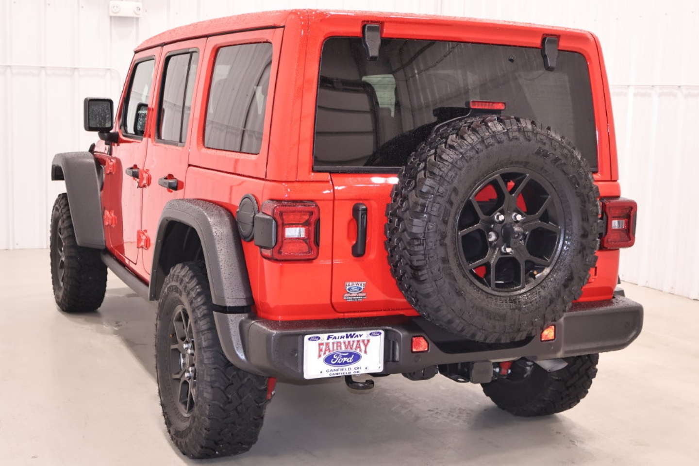 2025 Jeep Wrangler 4-Door Willys - Photo 7