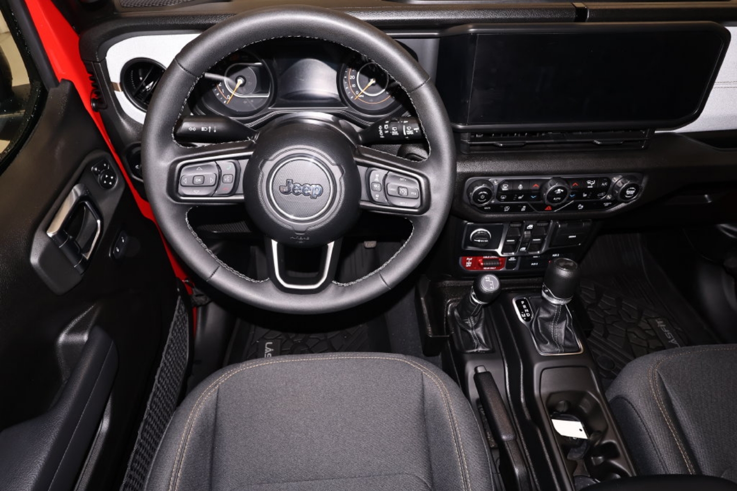 2025 Jeep Wrangler 4-Door Willys - Photo 20