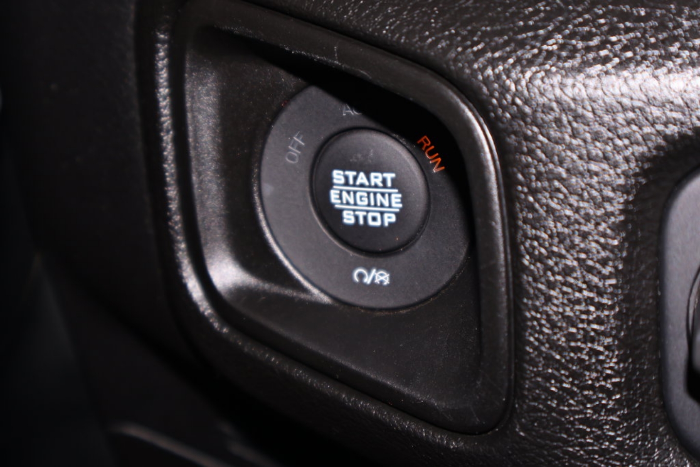 2025 Jeep Wrangler 4-Door Willys - Photo 24