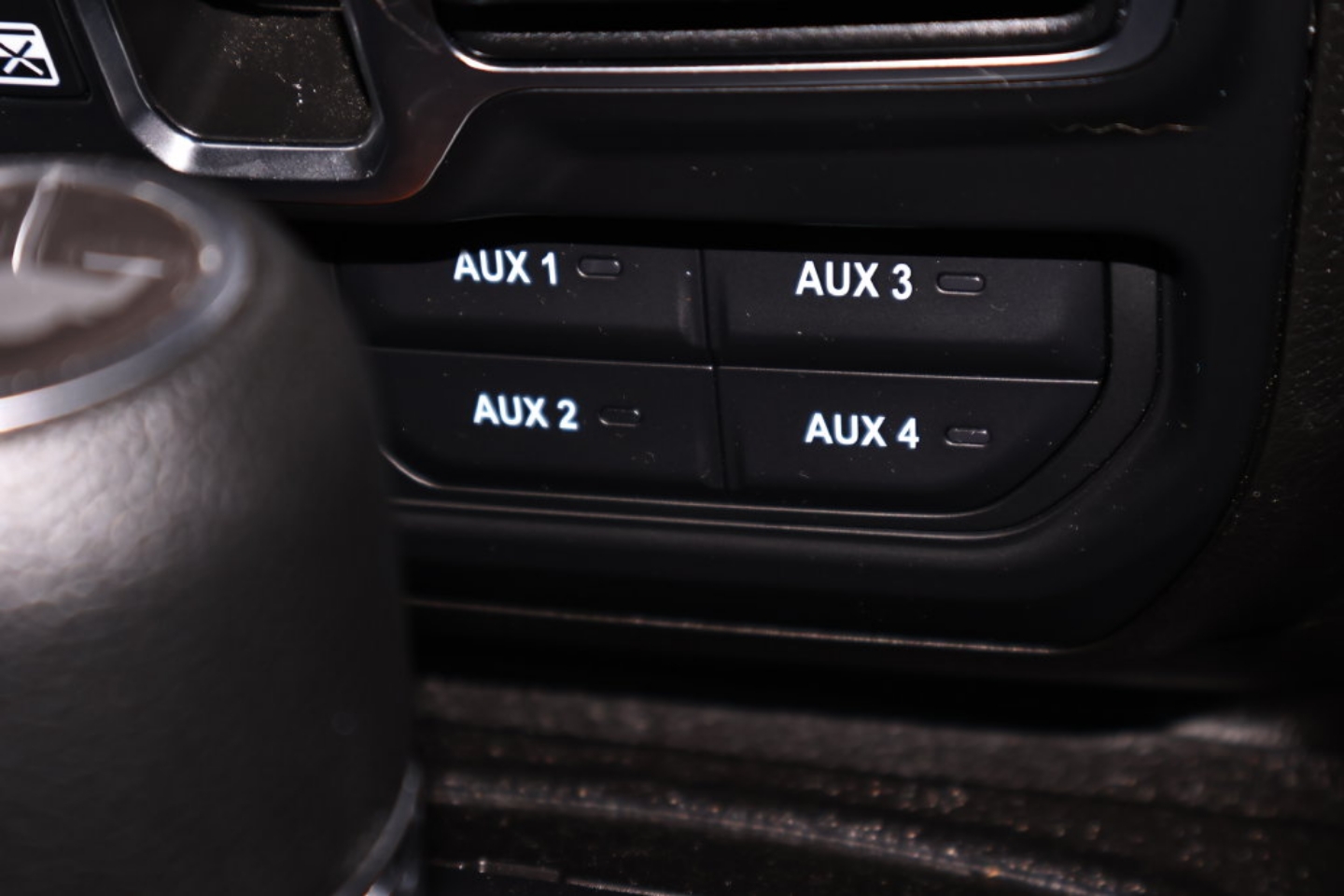 2025 Jeep Wrangler 4-Door Willys - Photo 31