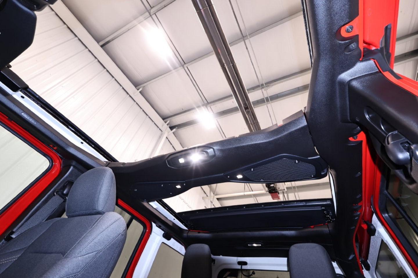 2025 Jeep Wrangler 4-Door Willys - Photo 33