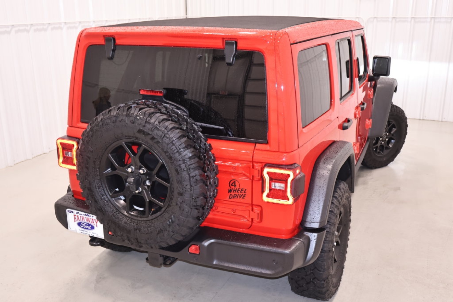 2025 Jeep Wrangler 4-Door Willys - Photo 44