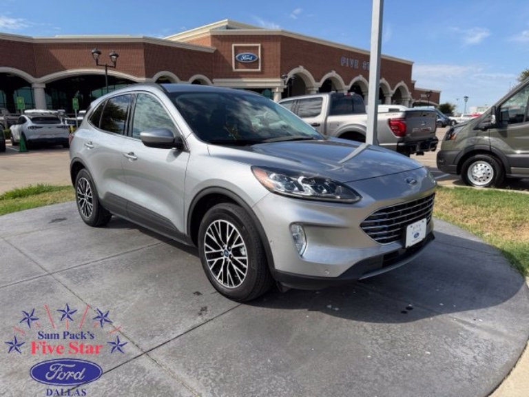 2022 Ford Escape Plug-In Hybrid Titanium