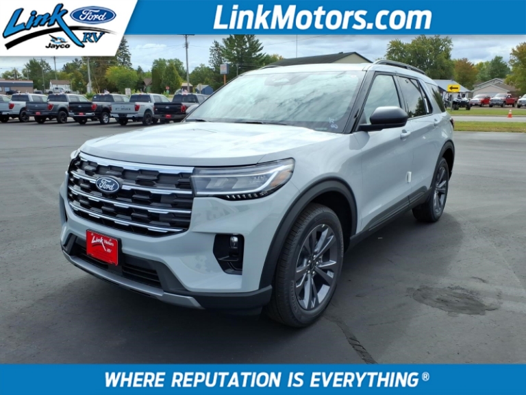 2027 Ford Explorer Active w/100A Pkg 4WD