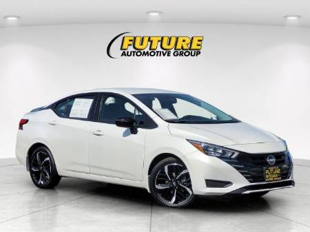 2024 Nissan Versa 1.6 SR