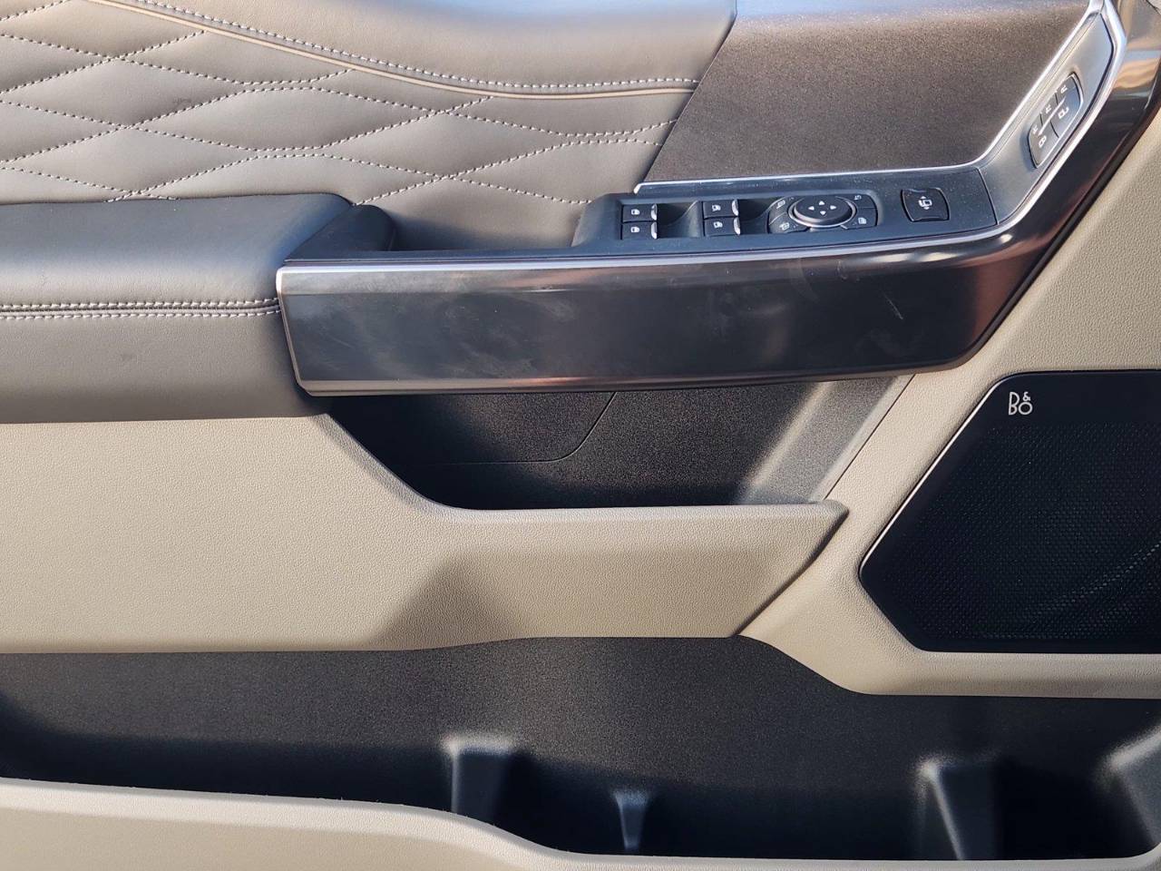 New 2026 Ford Super Duty F-450 DRW Platinum, photo 16
