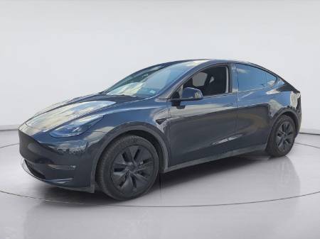 2025 Tesla Model Y Long Range