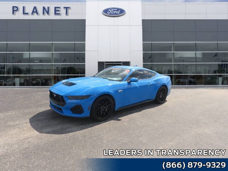 2026 Ford Mustang GT Premium Fastback (RAD)