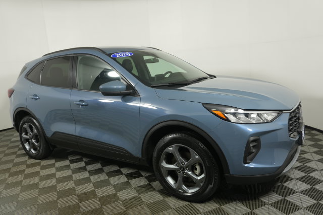 Certified 2025 Ford Escape ST-Line Select with VIN 1FMCU9NA4SUB00858 for sale in Kansas City