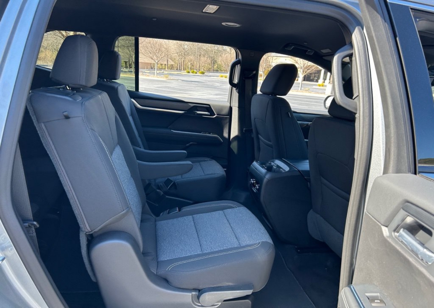 2026 GMC Acadia Elevation - Photo 105