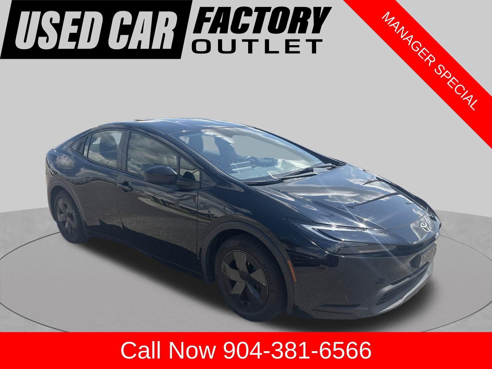 2024 Toyota Prius LE