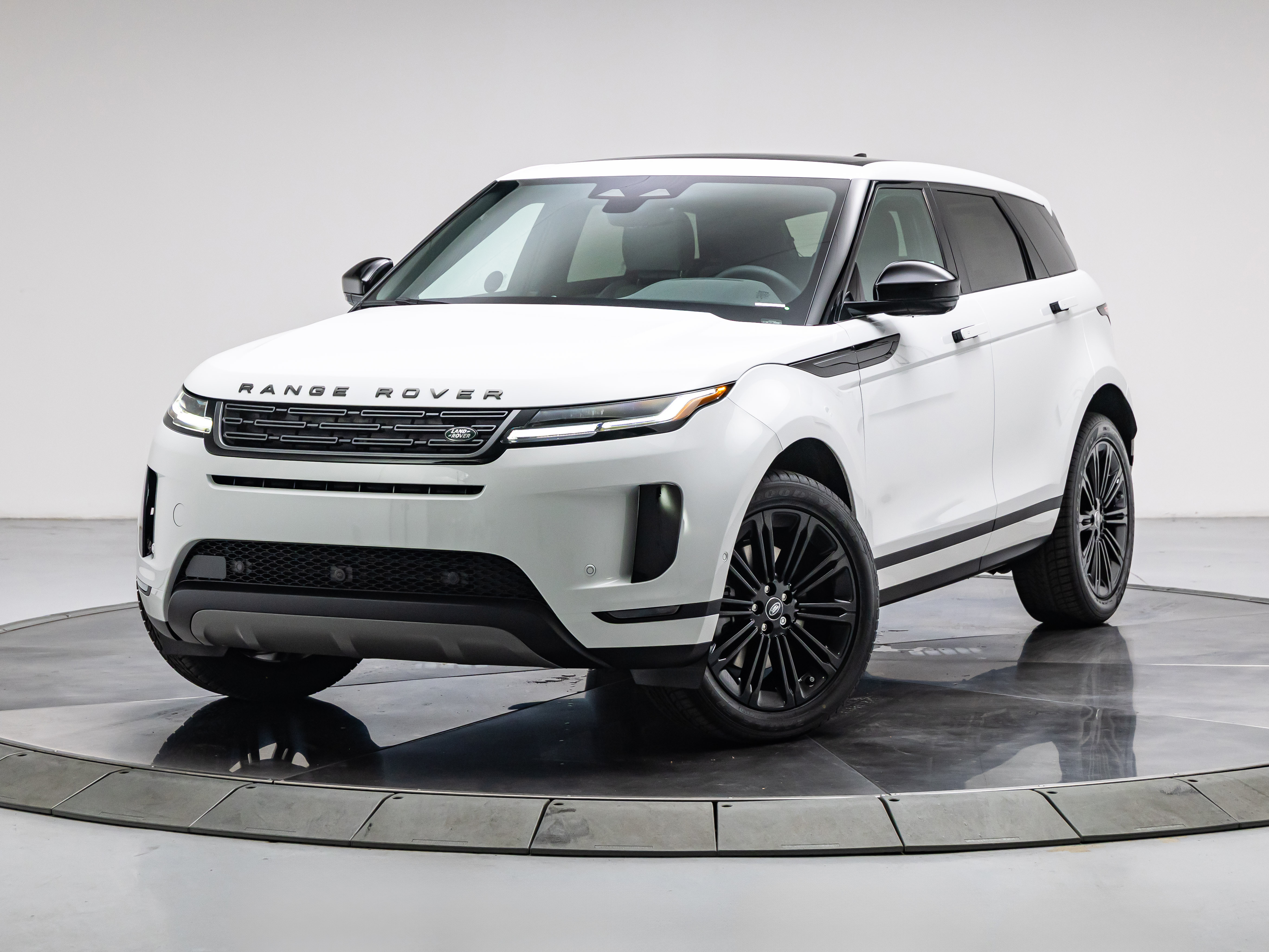 New 2026 Land Rover Range Rover Evoque S