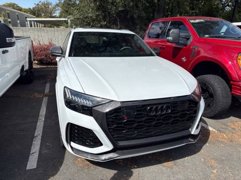 2024 Audi RS Q8 4.0T
