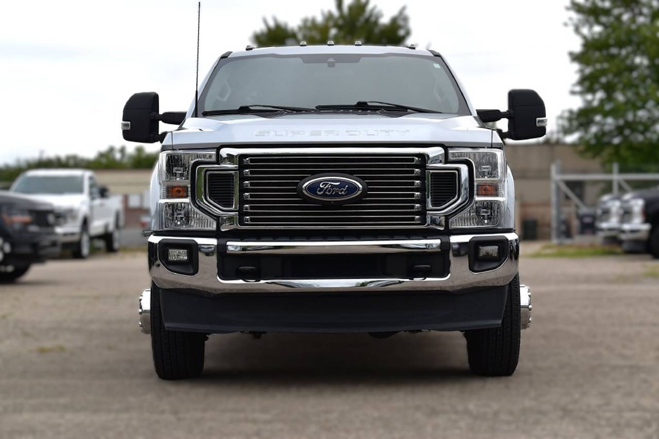 Certified 2022 Ford F-350 Super Duty XLT with VIN 1FT8W3DT7NEC09110 for sale in Kansas City