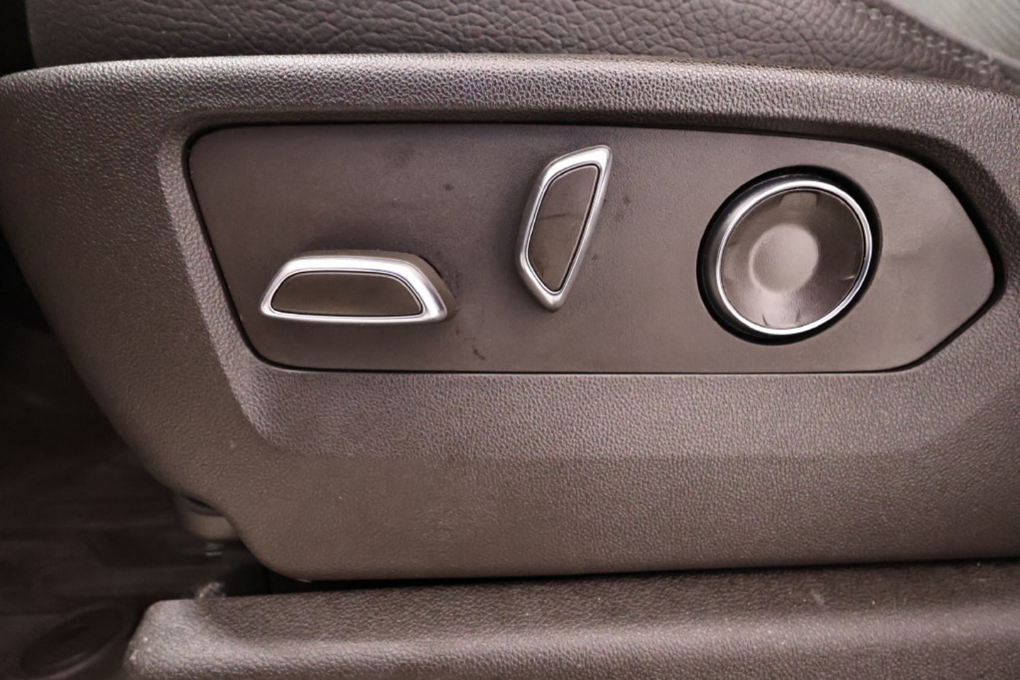 2024 GMC Sierra 3500HD Denali - Photo 15