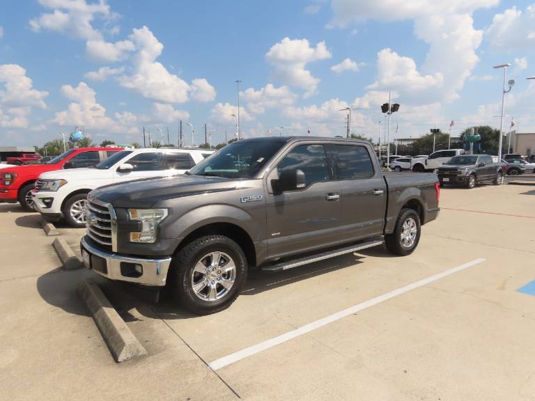 2017 Ford F-150 XLT 2WD SuperCrew 5.5' Box