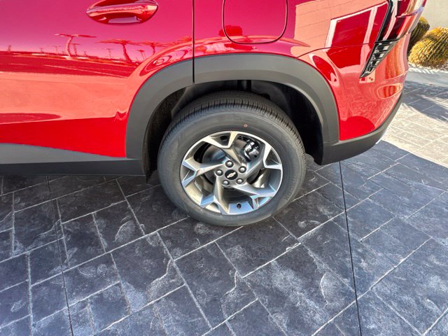 2026 Chevrolet Trax LT - Photo 6