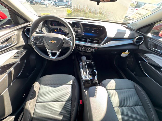 2026 Chevrolet Trax LT - Photo 19