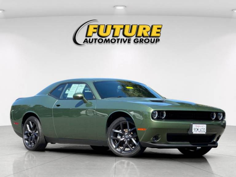 2023 Dodge Challenger SXT
