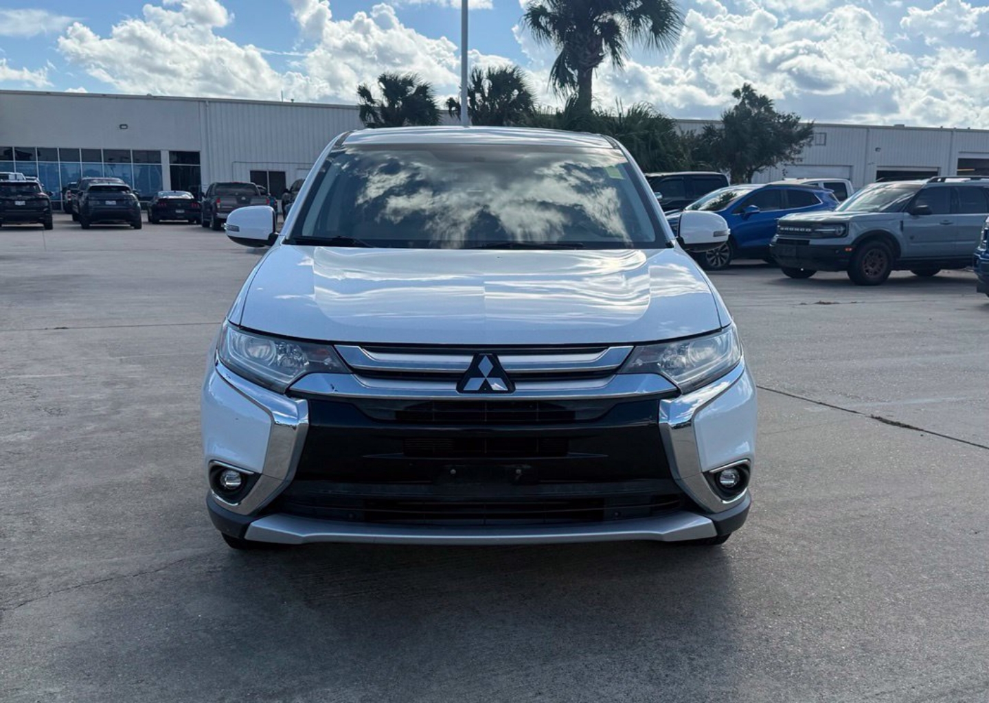 Used 2016 Mitsubishi Outlander SE with VIN JA4AD3A30GZ015469 for sale in Kingsville, TX