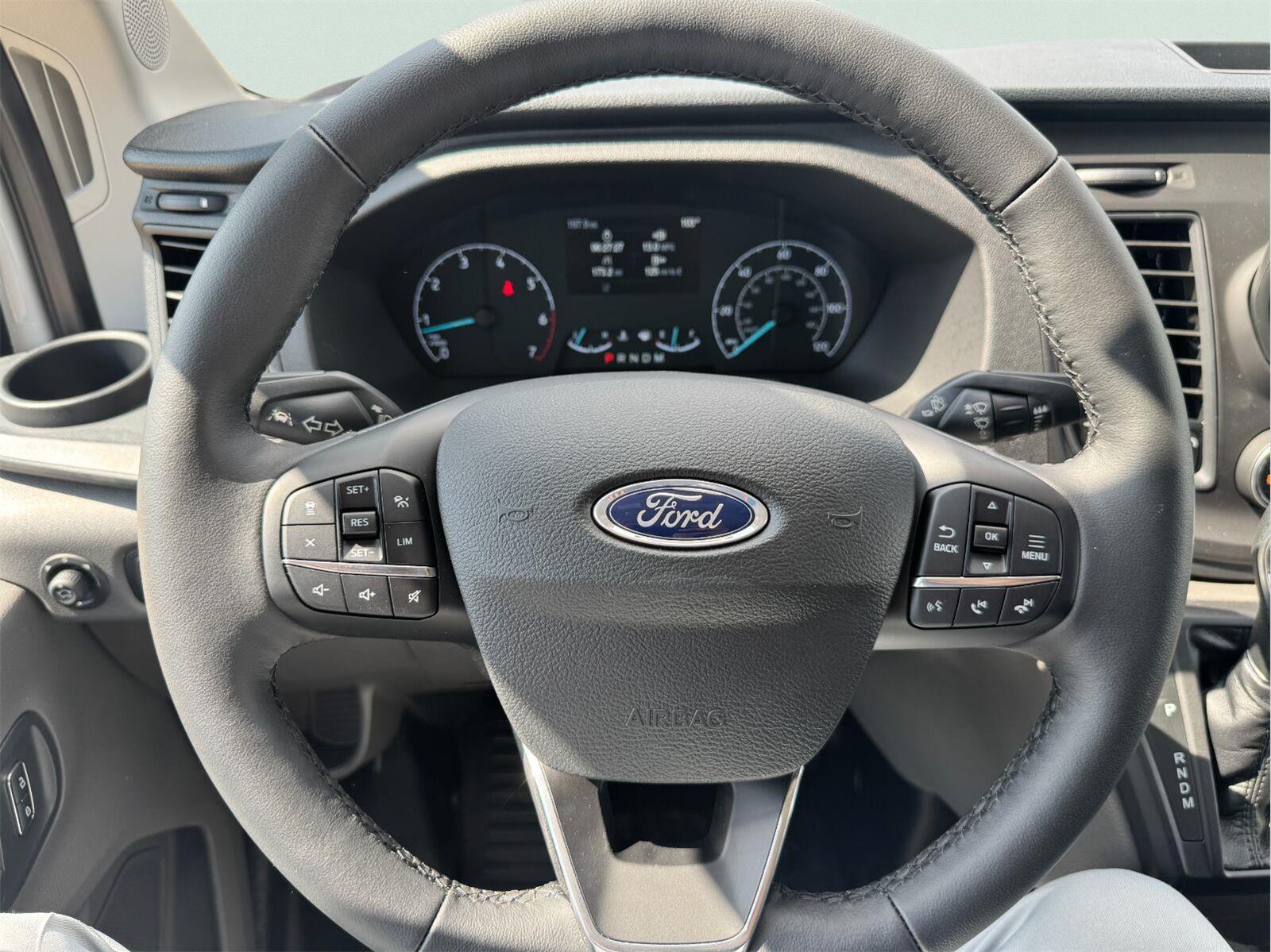 2025 Ford Transit Van Base - Photo 7