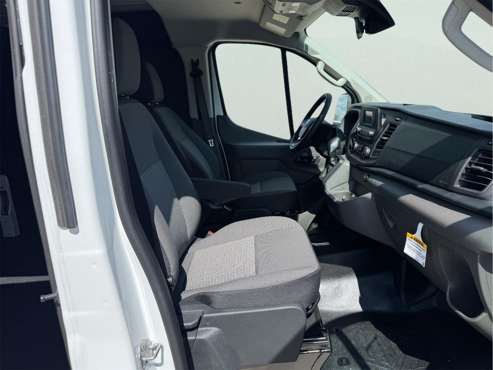 2025 Ford Transit Van Base - Photo 13