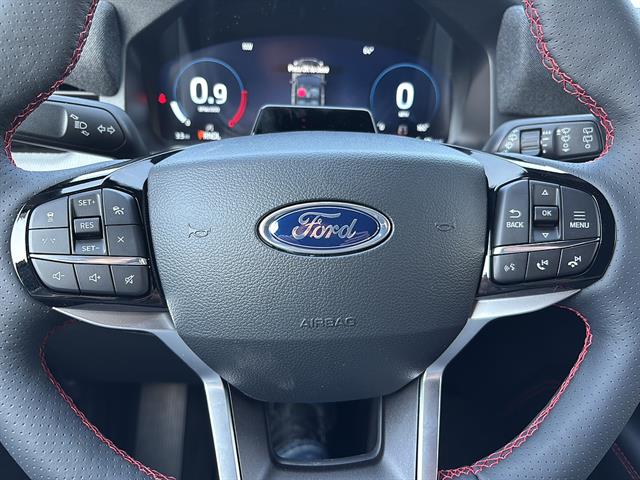 2026 Ford Explorer ST-Line - Photo 23