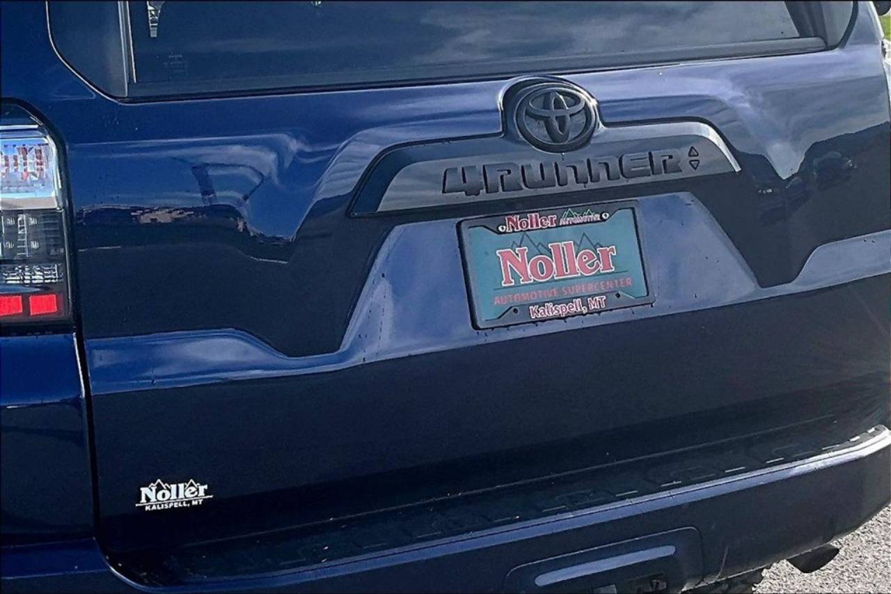 2021 Toyota 4Runner Venture - Photo 8