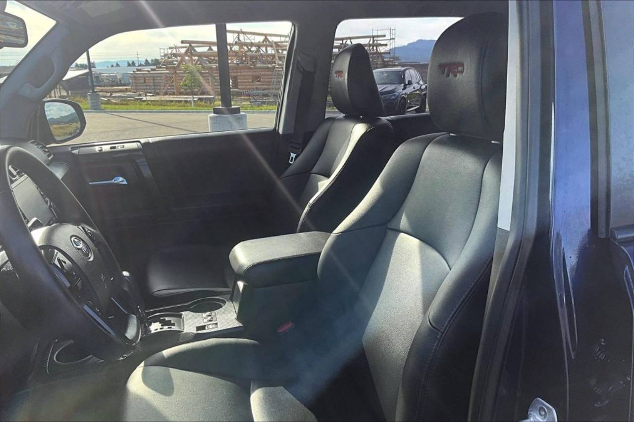 2021 Toyota 4Runner Venture - Photo 24