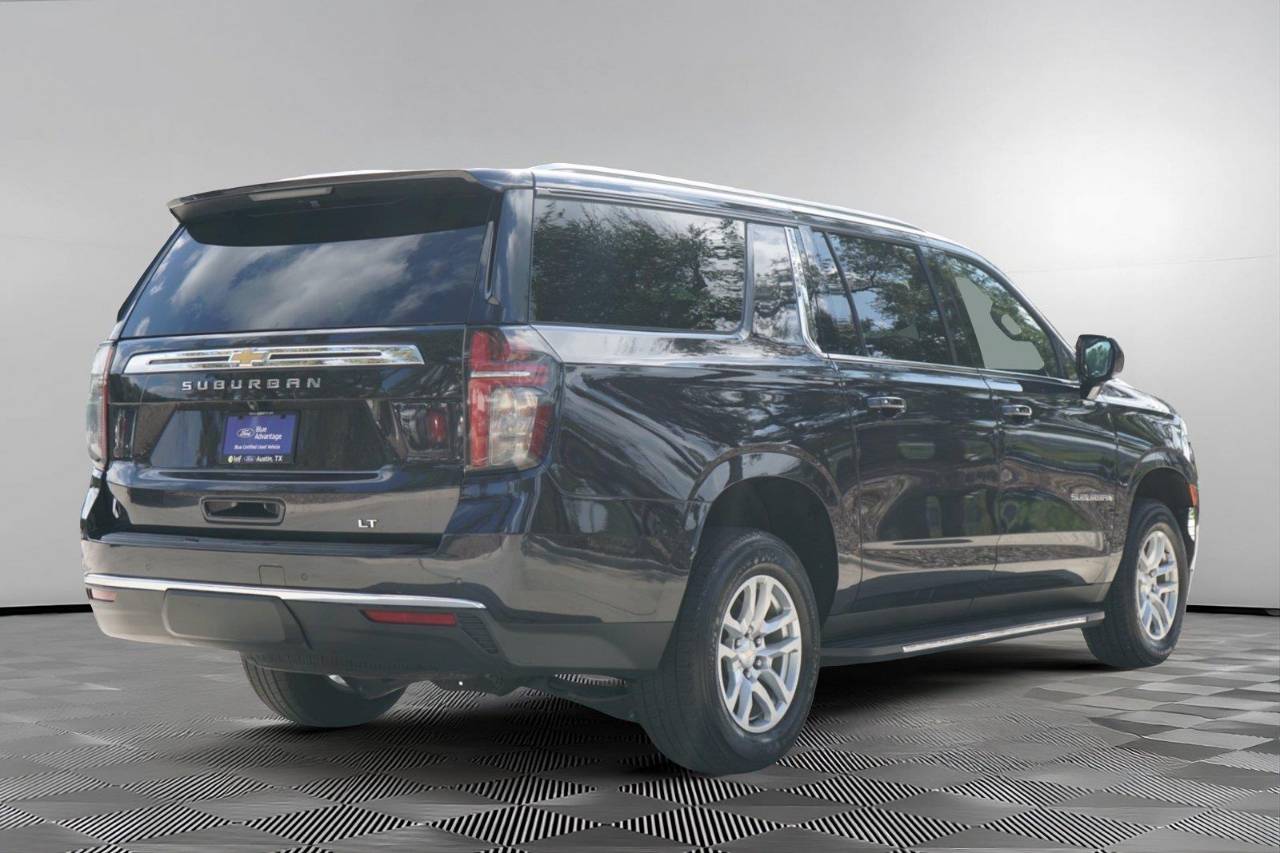 Certified Used 2024 Chevrolet Suburban LT, photo 5
