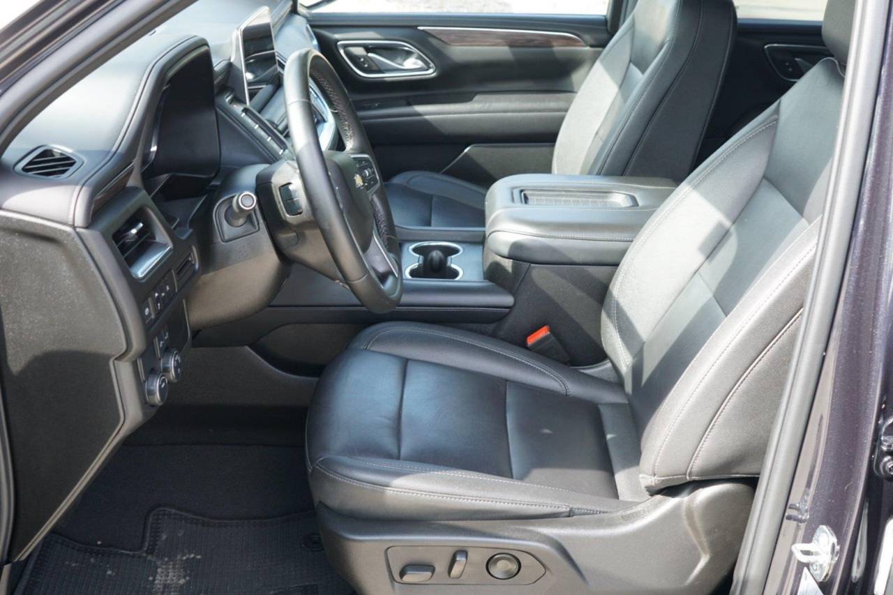 Certified Used 2024 Chevrolet Suburban LT, photo 10