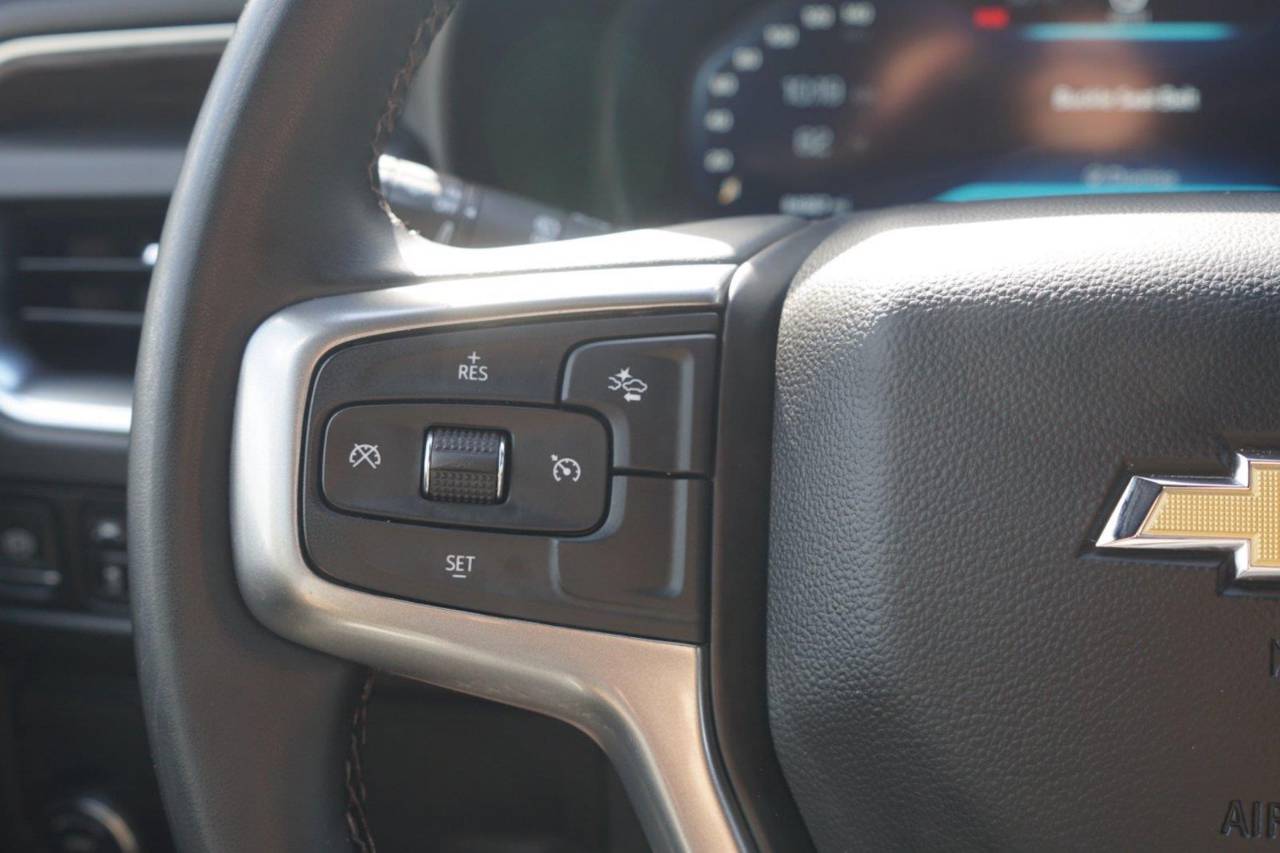 Certified Used 2024 Chevrolet Suburban LT, photo 16