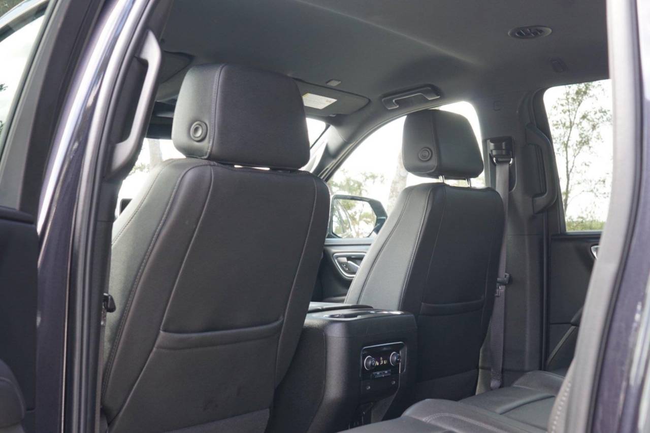 Certified Used 2024 Chevrolet Suburban LT, photo 21
