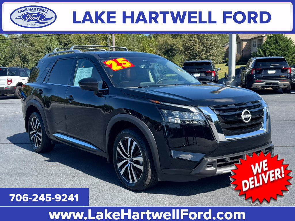 2025 Nissan Pathfinder Platinum