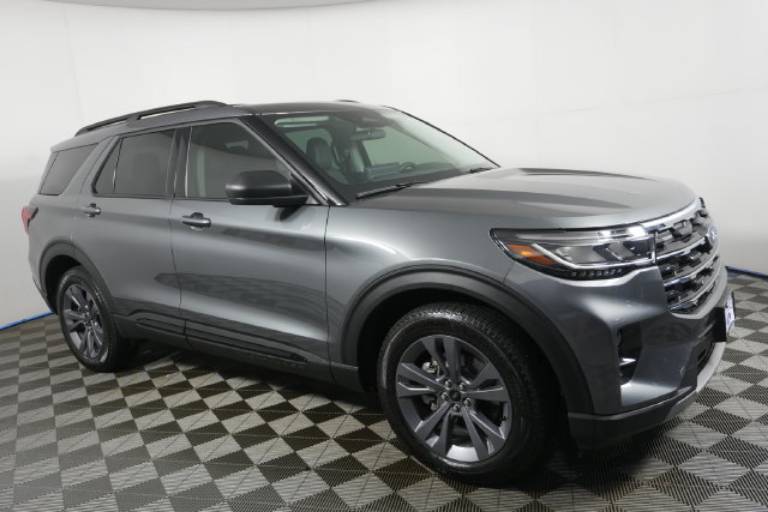 2026 Ford Explorer Active w/100A Pkg