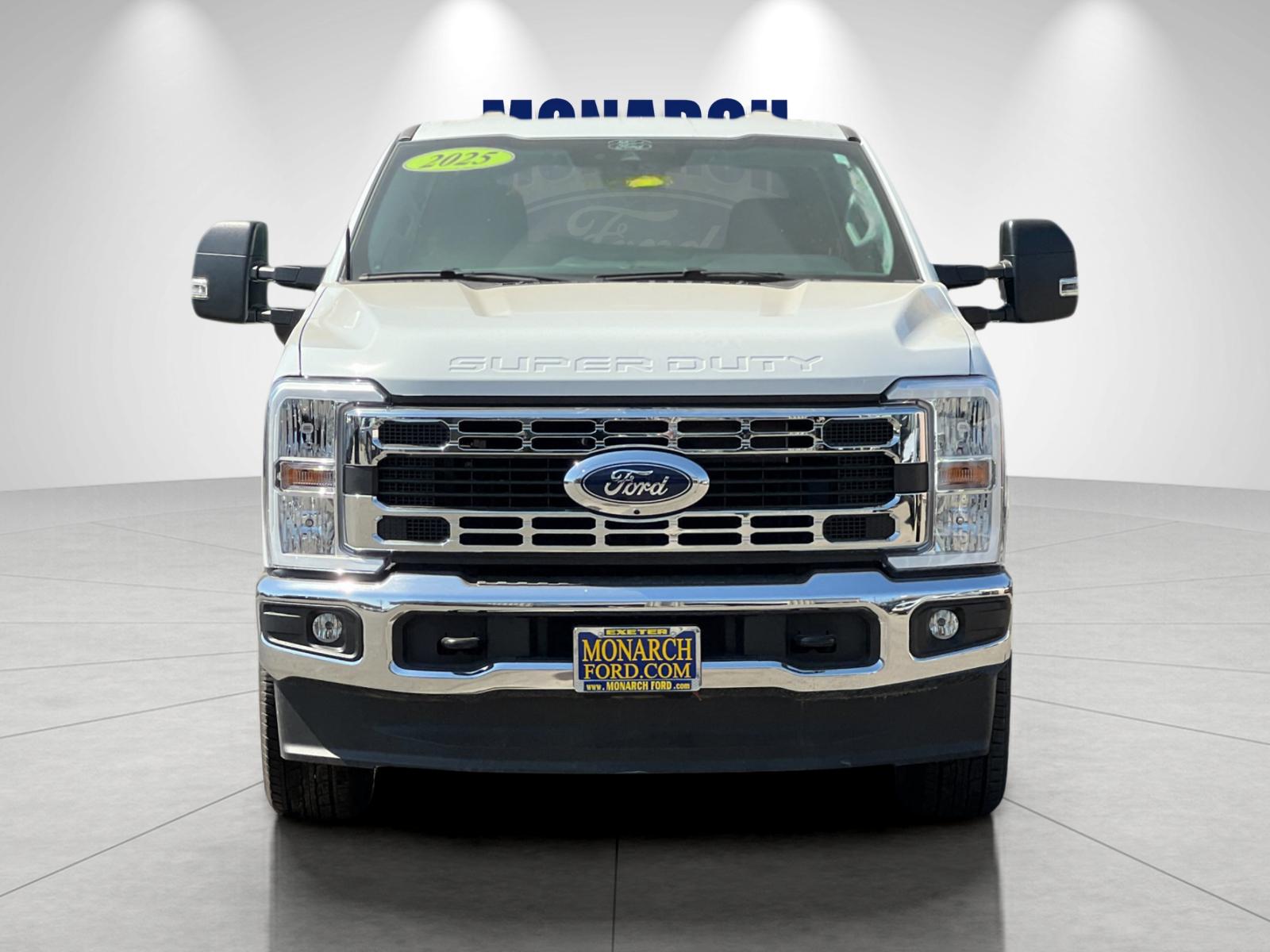 2025 Ford F-350 Super Duty XLT - Photo 8