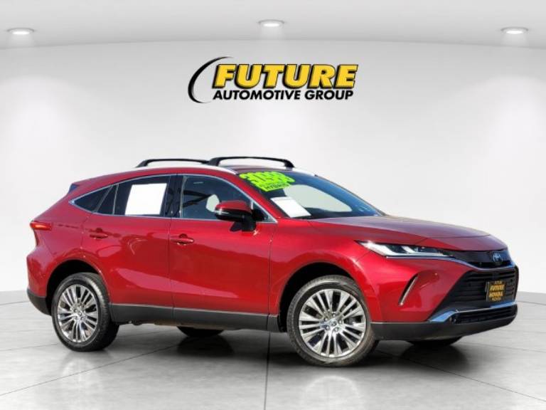 2023 Toyota Venza XLE