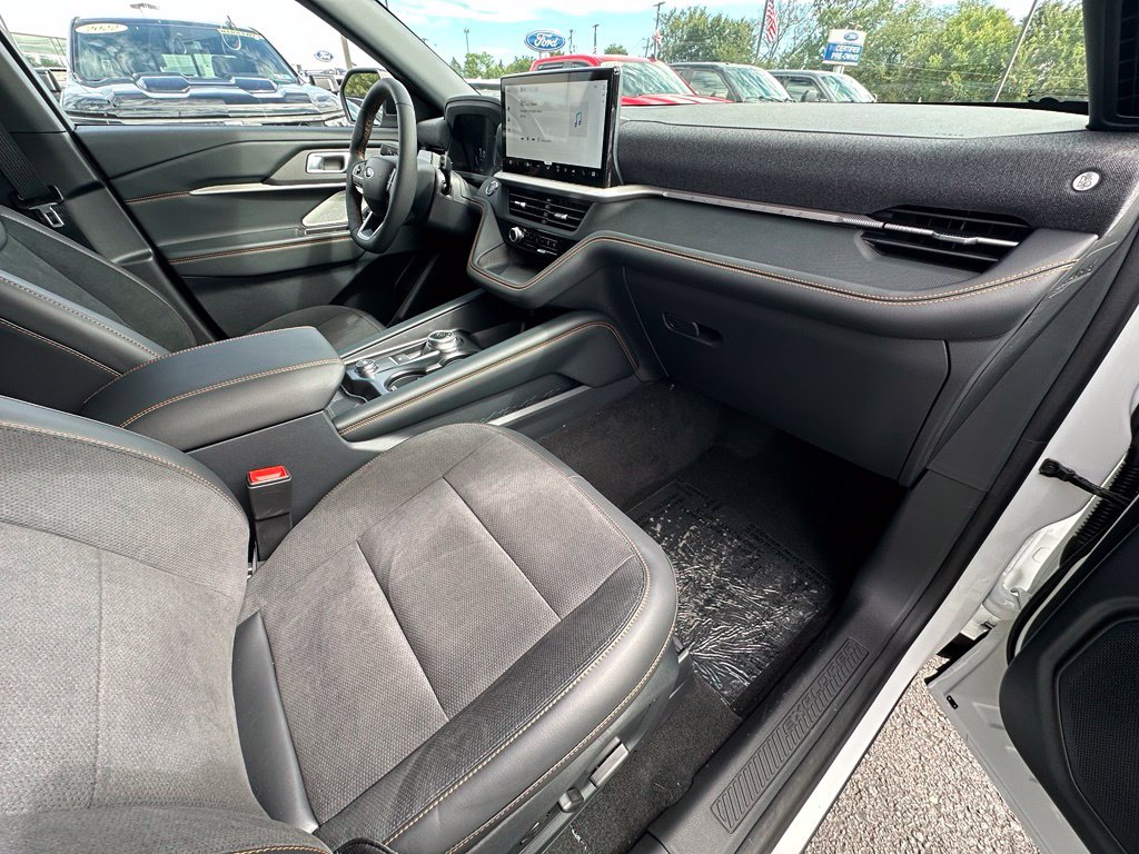 2027 Ford Explorer Tremor - Photo 25