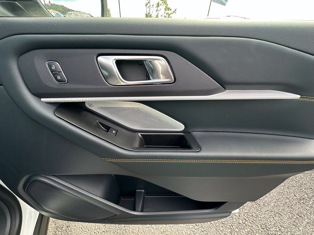 2027 Ford Explorer Tremor - Photo 27