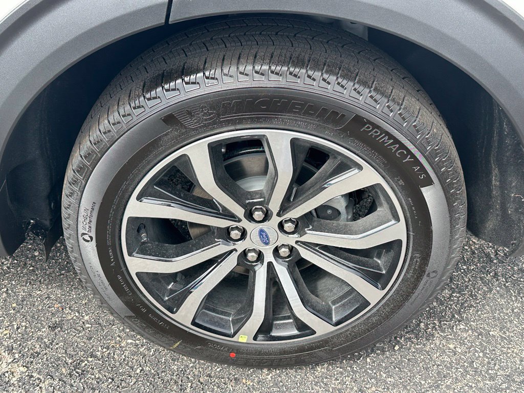 2027 Ford Explorer ST-LINE - Photo 6