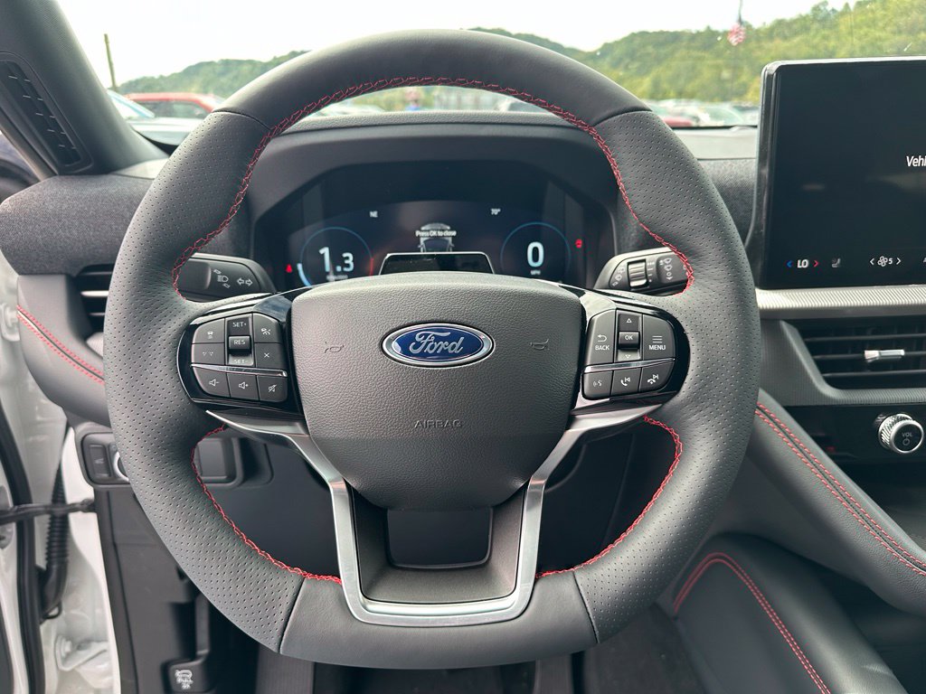 2027 Ford Explorer ST-LINE - Photo 8