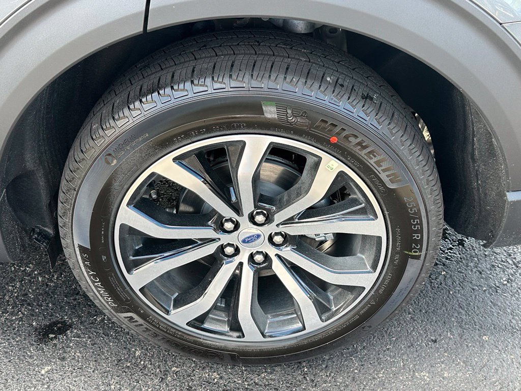 2027 Ford Explorer ST-LINE - Photo 6