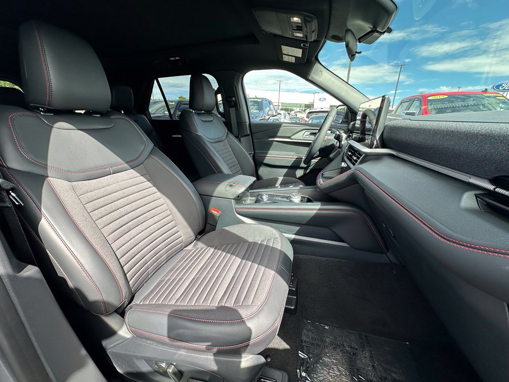 2027 Ford Explorer ST-LINE - Photo 23