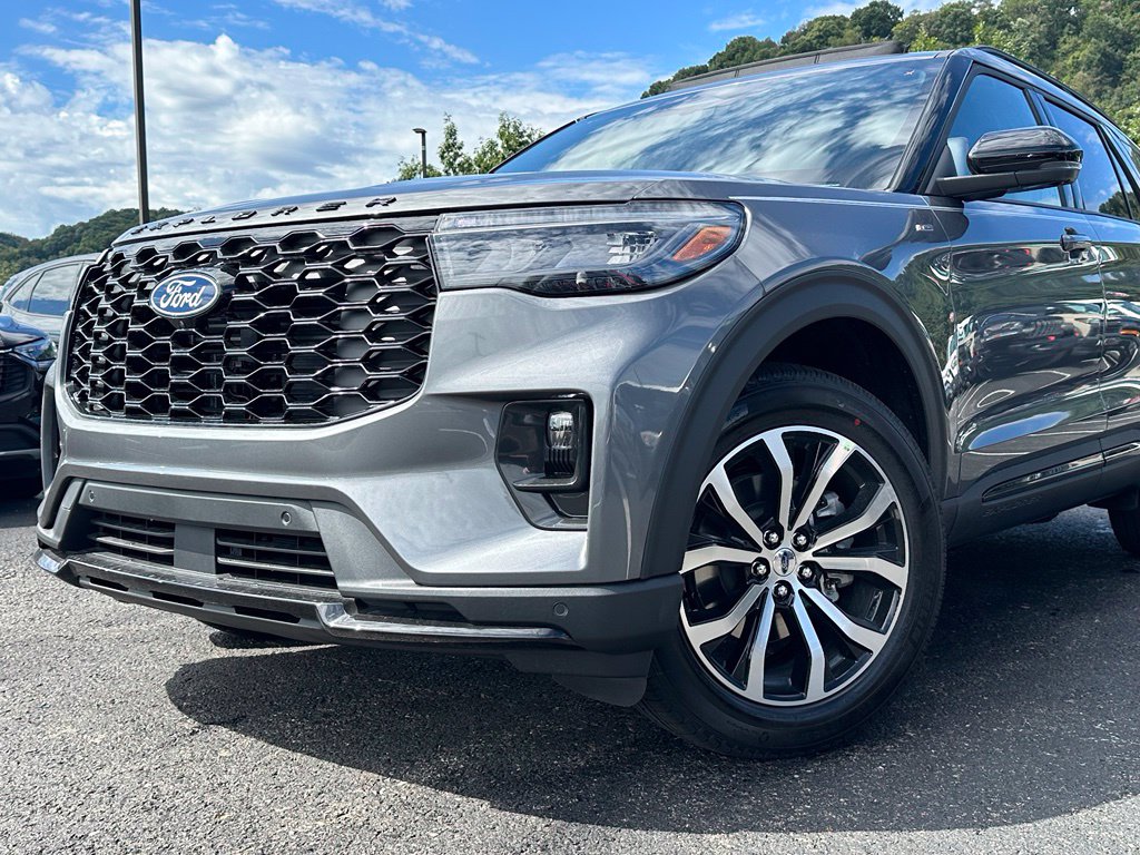 2027 Ford Explorer ST-LINE - Photo 32