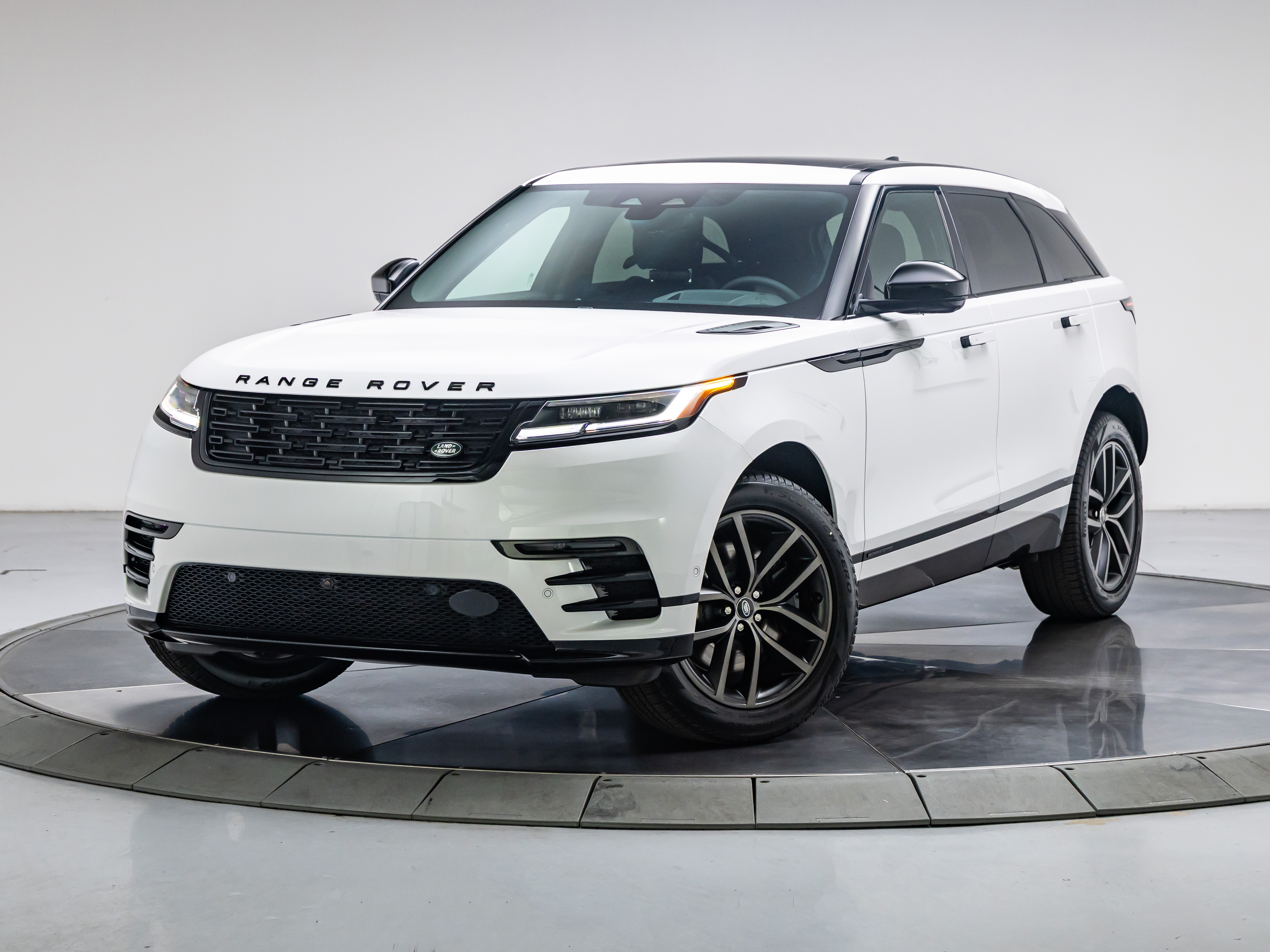 New 2026 Land Rover Range Rover Velar Belgravia Edition