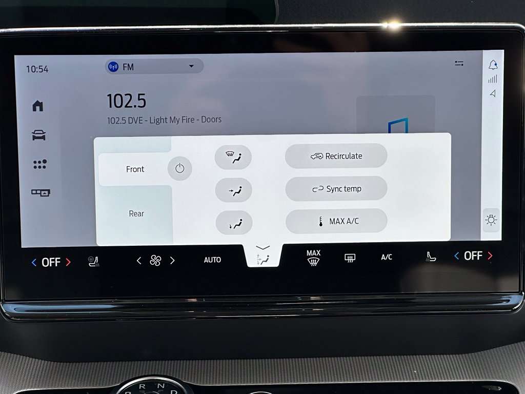 2027 Ford Expedition Active - Photo 17