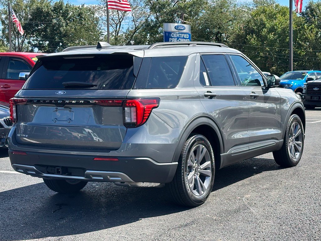 2027 Ford Explorer Active - Photo 32